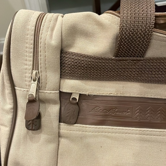 Eddie Bauer Ford vtg new with key chain Tan Canvas Duffel Bag - Picture 3 of 6